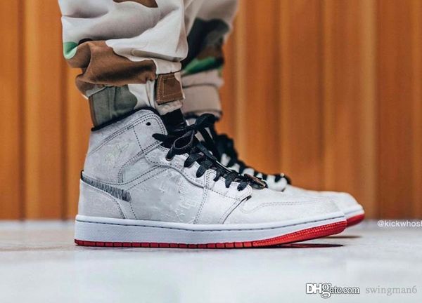 hootest authentic clot x air high 1 mid fearless men basketball shoes woven nylon upper retro sports sneakers cu2804-100 with box
hootest authentic clot x air high 1 mid fearless men basketball shoes woven nylon upper retro sports sneakers cu2804-100 with box
