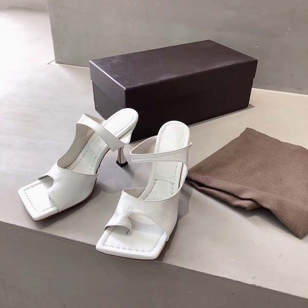 2020new women designer flip flop nappa dream square toe sandal stretch sandals ladies luxury casual slippers wedding woman high heels, Black
2020new women designer flip flop nappa dream square toe sandal stretch sandals ladies luxury casual slippers wedding woman high heels, Black