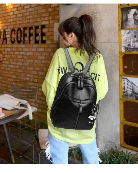 2020 new women's backpack korean version solid color large capacity travel bag fashion casual backpack ladies
2020 new women's backpack korean version solid color large capacity travel bag fashion casual backpack ladies