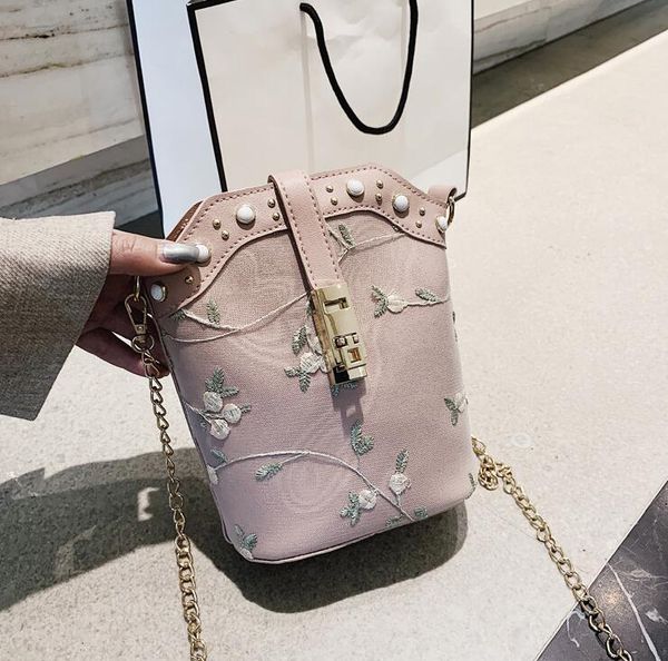 designer luxury handbags purses women phone bag casual girls chain shoulder bags fashion crossbody small bag
designer luxury handbags purses women phone bag casual girls chain shoulder bags fashion crossbody small bag