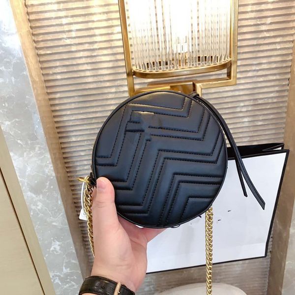 the new ladies bucket bags woman heart-shaped small circular chain one shoulder his genuine leather handbag purses luxury women handbags
the new ladies bucket bags woman heart-shaped small circular chain one shoulder his genuine leather handbag purses luxury women handbags