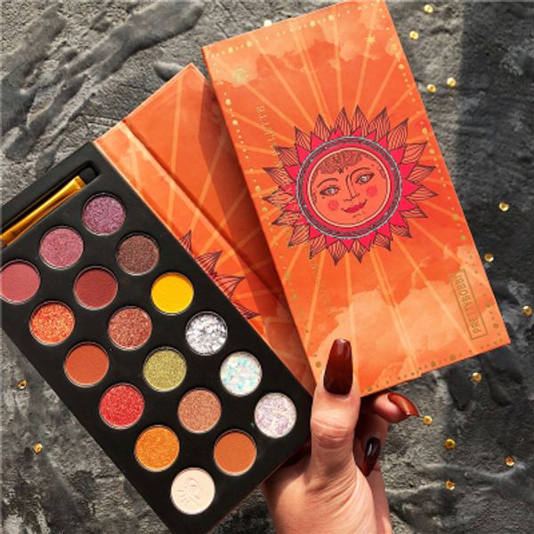 2020 new eyeshadow palette easy to wear makeup natural powder rouge women makeup natural eye shadow palette durable colors blush
2020 new eyeshadow palette easy to wear makeup natural powder rouge women makeup natural eye shadow palette durable colors blush