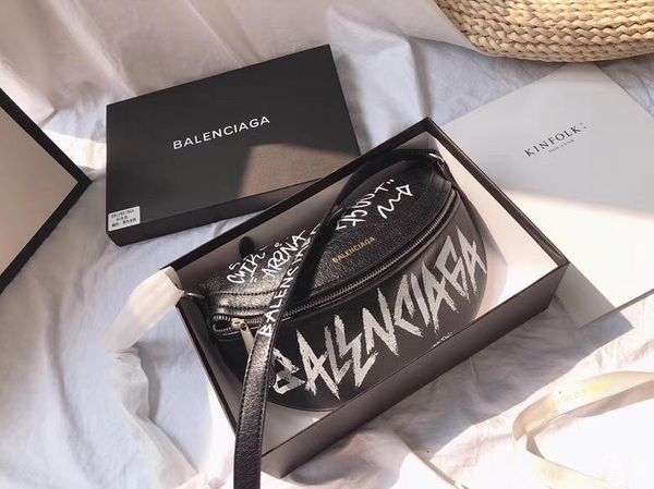 2019 новые сумки женские сумки талии фанни пакеты Леди пояс женская грудь
2019 новые сумки женские сумки талии фанни пакеты Леди пояс женская грудь