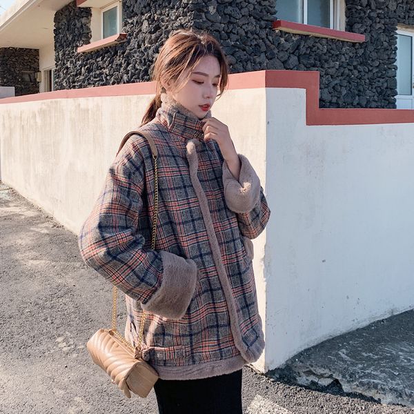 2020new autumn women vintage plaid hooded jacket double side wear loose coats female casual zipper street jacket overcoat zy115, Black
2020new autumn women vintage plaid hooded jacket double side wear loose coats female casual zipper street jacket overcoat zy115, Black