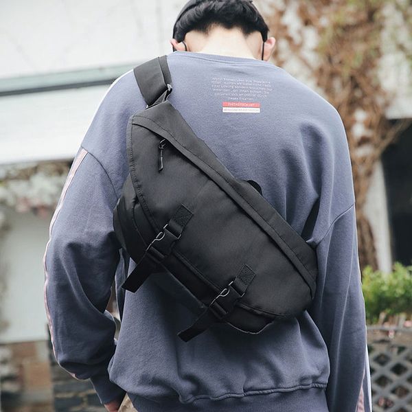 street fashion shoulder messenger bag men's sports cycling bag large capacity leisure chest women postman men
street fashion shoulder messenger bag men's sports cycling bag large capacity leisure chest women postman men