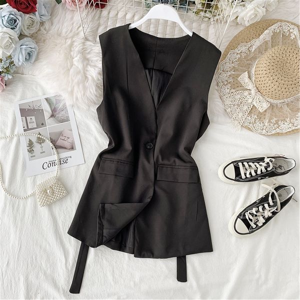 2019 new fashion women's vest female long slim one button sleeveless black, Black;white
2019 new fashion women's vest female long slim one button sleeveless black, Black;white