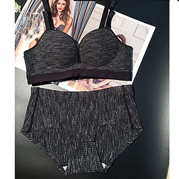 new solid color lady brassiere deep v breathable thin cup lingerie feminine sense adjustment underware wire bra set, Red;black
new solid color lady brassiere deep v breathable thin cup lingerie feminine sense adjustment underware wire bra set, Red;black
