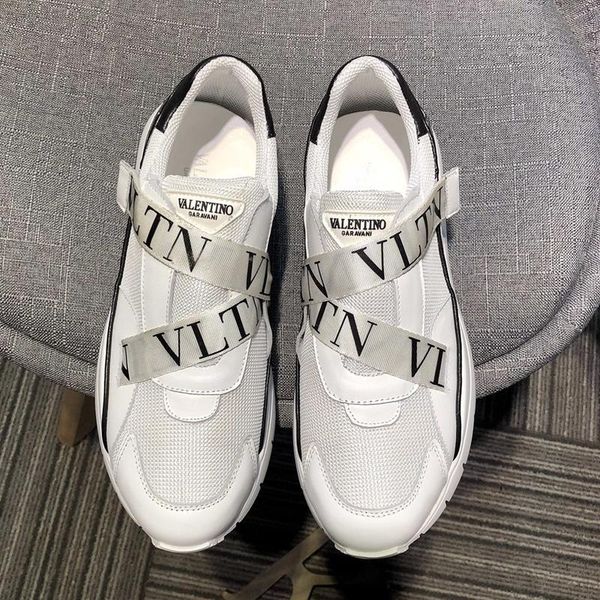 p7 fashion luxury casual men shoes outdoor sports running travel men shoes original box packaging fast delivery, Black
p7 fashion luxury casual men shoes outdoor sports running travel men shoes original box packaging fast delivery, Black