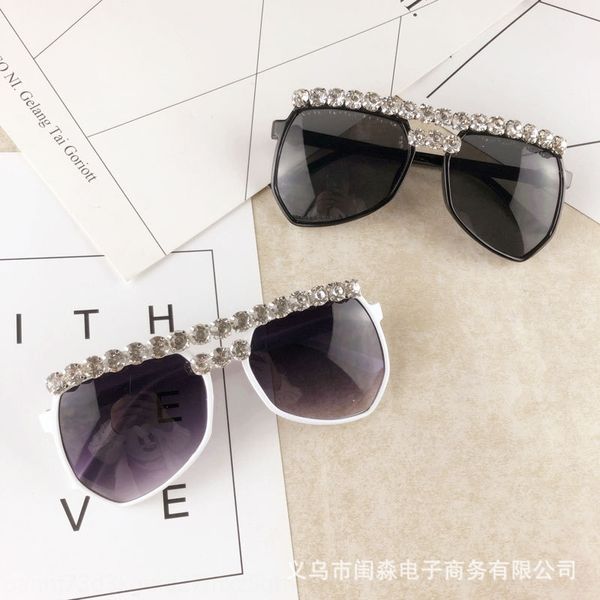 design nightclub bar ktv stage flash diamond personalized handmade ktv sun sunglasses sunglasses flash couple, White;black
design nightclub bar ktv stage flash diamond personalized handmade ktv sun sunglasses sunglasses flash couple, White;black