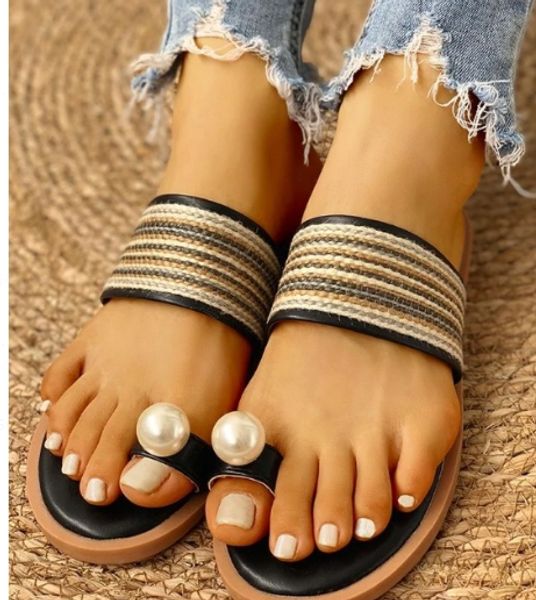 new women summer slippers fashion pearl weave women shoes flip flops casual beach ladies plus size shoes woman slippers, Black
new women summer slippers fashion pearl weave women shoes flip flops casual beach ladies plus size shoes woman slippers, Black