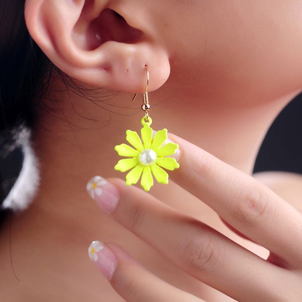kissme flower earrings 4 colors acrylic dasiy drop earrings for women fashion jewlery accessories, Silver
kissme flower earrings 4 colors acrylic dasiy drop earrings for women fashion jewlery accessories, Silver