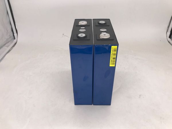 8 шт. / лот 3.2 v 206ah 3c 600a lifepo4 аккумуляторная батарея 12v206ah 24v200ah batterie для солнечной большой емкости сша / ес tax free up
8 шт. / лот 3.2 v 206ah 3c 600a lifepo4 аккумуляторная батарея 12v206ah 24v200ah batterie для солнечной большой емкости сша / ес tax free up