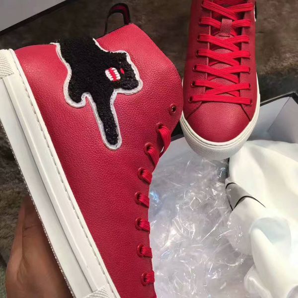 fashion designer sneakers luxury high mens womens shoes sneakers attractive ace embroidery black bear wolf printed casual flat trainers
fashion designer sneakers luxury high mens womens shoes sneakers attractive ace embroidery black bear wolf printed casual flat trainers