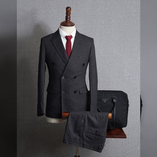 striped (jacket+pants) 2 pieces double breasted 2017 mens suits custom made men suits wedding groom tuxedos, White;black
striped (jacket+pants) 2 pieces double breasted 2017 mens suits custom made men suits wedding groom tuxedos, White;black