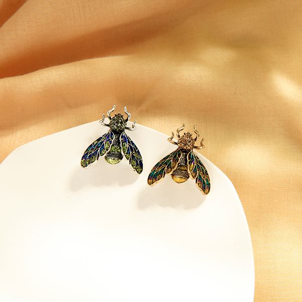 balanbiu vintage style insect брошь для женщин подарок блестящая блестки нежный кристалл свитер пальто pins мода ювелирные аксессуары, Gray
balanbiu vintage style insect брошь для женщин подарок блестящая блестки нежный кристалл свитер пальто pins мода ювелирные аксессуары, Gray