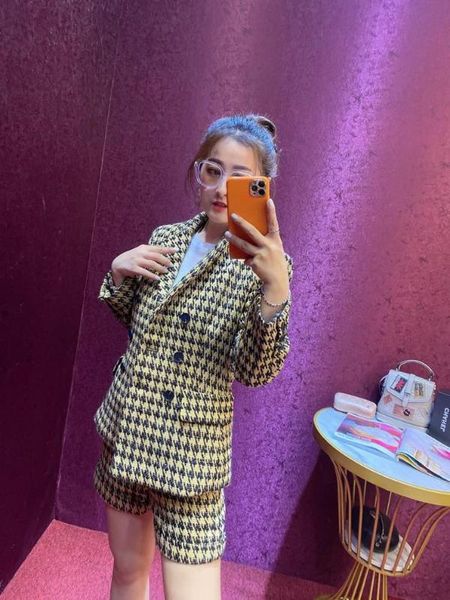 qa0420 new fashion 2020 suits & blazer popular brand fashion design party style women clothing, White;black
qa0420 new fashion 2020 suits & blazer popular brand fashion design party style women clothing, White;black