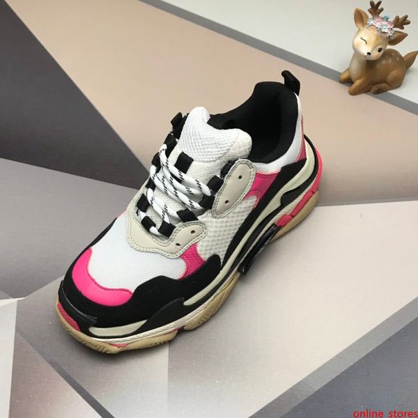 paris 17fw triple-s walking shoes luxury dad shoes chaussures femme triple s 17fw sneakers for men women vintage old grandpa trainer outdoor
paris 17fw triple-s walking shoes luxury dad shoes chaussures femme triple s 17fw sneakers for men women vintage old grandpa trainer outdoor