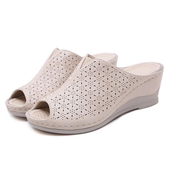 2020 summer shoes women rome sandals casual women wedges sandals soft shoes fashion brand ladies wedge heels 5cm big size a2116 y200702, Black
2020 summer shoes women rome sandals casual women wedges sandals soft shoes fashion brand ladies wedge heels 5cm big size a2116 y200702, Black