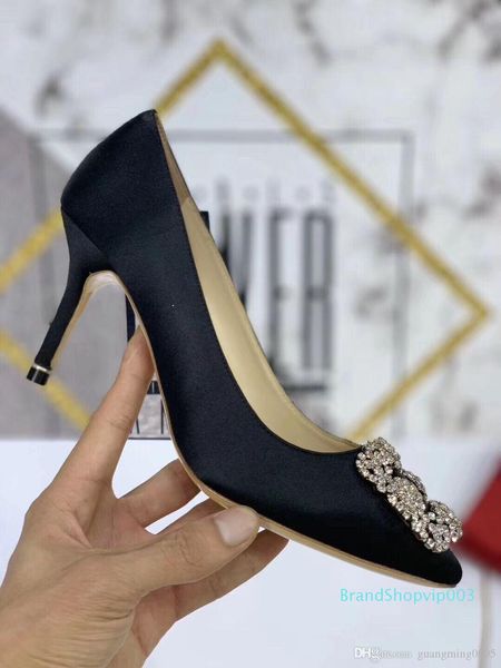 2019 fashion designer luxury women shoes high heels black slip-on leather pointed toes pumps dress shoes yc19031312
2019 fashion designer luxury women shoes high heels black slip-on leather pointed toes pumps dress shoes yc19031312