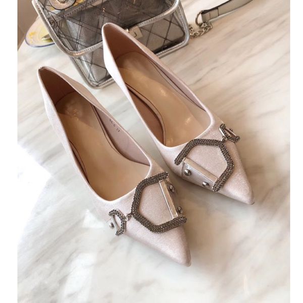 designer women heels goatskin grosgrain pumps leather coarse high heels ol dress shoes lady nude black single shoes high quality
designer women heels goatskin grosgrain pumps leather coarse high heels ol dress shoes lady nude black single shoes high quality