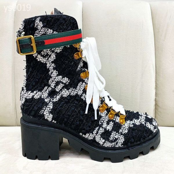 2019 fashion british style thick with lace up women's boots in the european station in the tube martin boots factory direct sales, Black
2019 fashion british style thick with lace up women's boots in the european station in the tube martin boots factory direct sales, Black