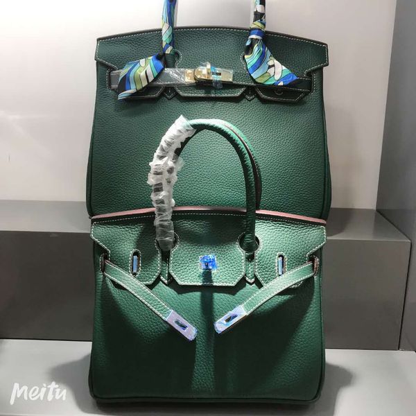 selling fashion new brand leather handbag 30cm joker business classic ladies bag with ribbon leisure luxury large capacity boston bag
selling fashion new brand leather handbag 30cm joker business classic ladies bag with ribbon leisure luxury large capacity boston bag