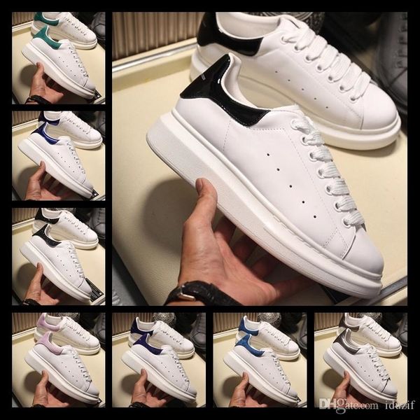 19ss designers luxurious brand white leather casual shoes for girl women men black gold red fashion comfortable flat sneakers size 35-44
19ss designers luxurious brand white leather casual shoes for girl women men black gold red fashion comfortable flat sneakers size 35-44
