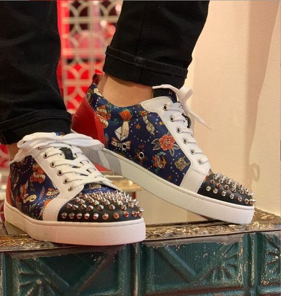 luxury designer men's low spikes red bottom sneakers printed leather casual famous casual party designer walking with box,eu35-47, Black
luxury designer men's low spikes red bottom sneakers printed leather casual famous casual party designer walking with box,eu35-47, Black