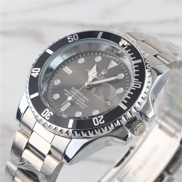 Relógio masculino Christmas Gift Table New Mens Luxury Luxury Top Stainless Steel Watch Military Army Casual Quartz Watches
Relógio masculino Christmas Gift Table New Mens Luxury Luxury Top Stainless Steel Watch Military Army Casual Quartz Watches