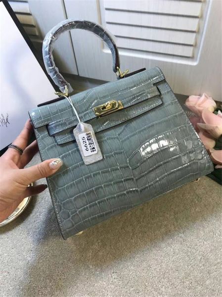 2019 women luxury designer handbags famous brand internal external whole genuine leather tote bags shoulder bag
2019 women luxury designer handbags famous brand internal external whole genuine leather tote bags shoulder bag