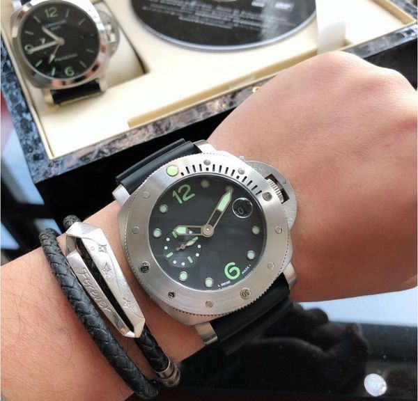 wristwatches fashion watch 2021 men's mechanical casual business imported black calfskin strap1, Slivery;brown
wristwatches fashion watch 2021 men's mechanical casual business imported black calfskin strap1, Slivery;brown