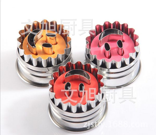 spot supplies new product single clamping smiling face form spring type embossing cake model / biscuits model
spot supplies new product single clamping smiling face form spring type embossing cake model / biscuits model