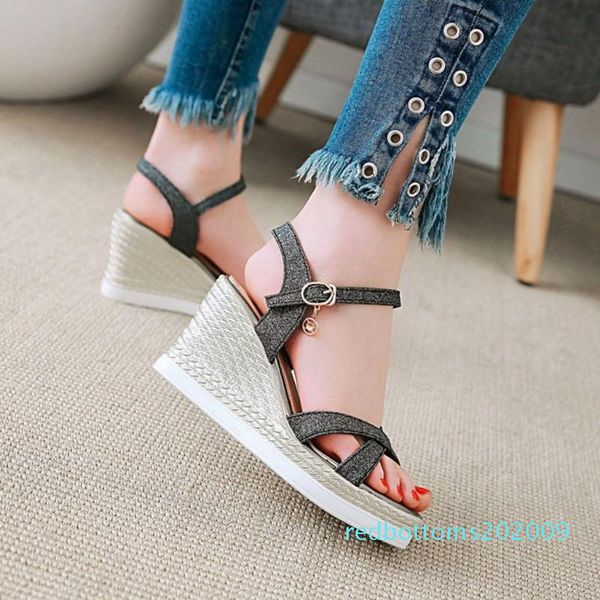 sequins women sandals lady dress shoe casual wedges sandals platform high heel buckle sapato feminino women r09, Black
sequins women sandals lady dress shoe casual wedges sandals platform high heel buckle sapato feminino women r09, Black