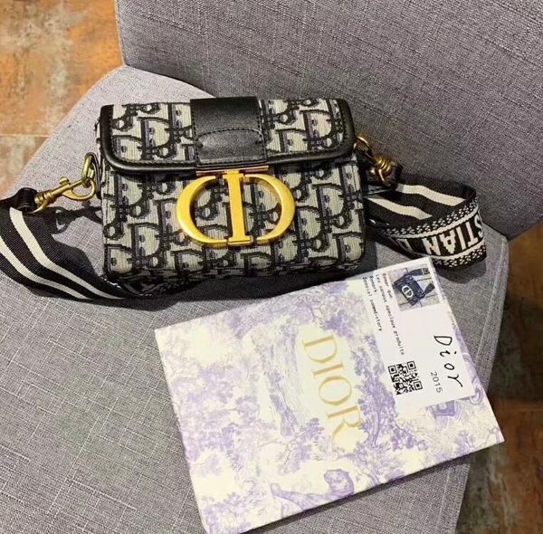 women fashion lazy casual canvas knit embroidered shoulder bag black white saddle bag crossbody small square bag handbags 14
women fashion lazy casual canvas knit embroidered shoulder bag black white saddle bag crossbody small square bag handbags 14