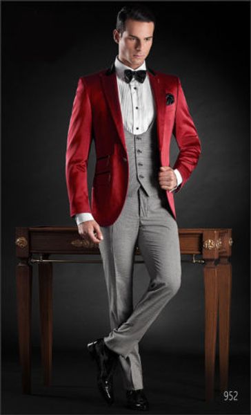 one button groomsmen peak lapel wedding groom tuxedos men suits wedding/prom/dinner man blazer(jacket+tie+vest+pants) 458, Black;gray
one button groomsmen peak lapel wedding groom tuxedos men suits wedding/prom/dinner man blazer(jacket+tie+vest+pants) 458, Black;gray
