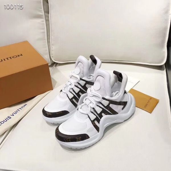 Top Quality 2019 Men Women Sneakers Street Fashion Shoe Casual Shoes Autumn Spring Leisure Sport Sneaker Free Shipping With box
Top Quality 2019 Men Women Sneakers Street Fashion Shoe Casual Shoes Autumn Spring Leisure Sport Sneaker Free Shipping With box