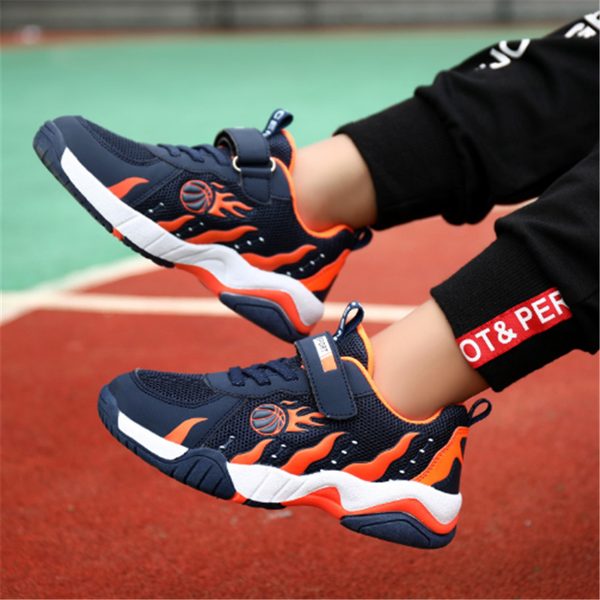 2020 spring kids shoes brand sneakers colorful fashion casual shoes for boys casual running sports, Black;red
2020 spring kids shoes brand sneakers colorful fashion casual shoes for boys casual running sports, Black;red