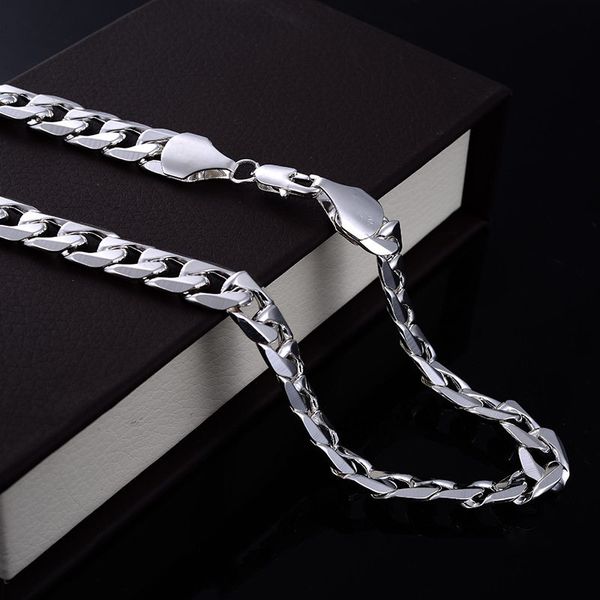 10 mm width big metal chains necklaces for men gold/silver 60 cm link chains necklace jewelry fashion
10 mm width big metal chains necklaces for men gold/silver 60 cm link chains necklace jewelry fashion