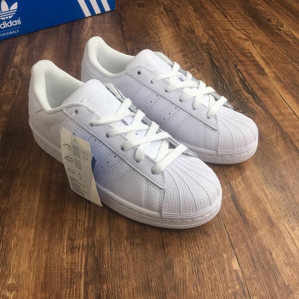 2020 fashion new low-cut lightweight comfortable sports running casual sports shoes couple shoes dhl spot 9
2020 fashion new low-cut lightweight comfortable sports running casual sports shoes couple shoes dhl spot 9