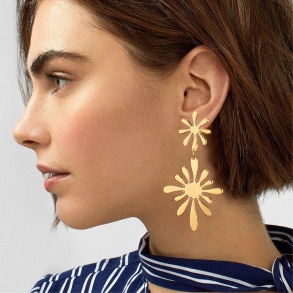 gold color alloy leaf flower drop earrings for women fashion jewelry geometric boho retro new design party earring modern, Silver 
gold color alloy leaf flower drop earrings for women fashion jewelry geometric boho retro new design party earring modern, Silver
