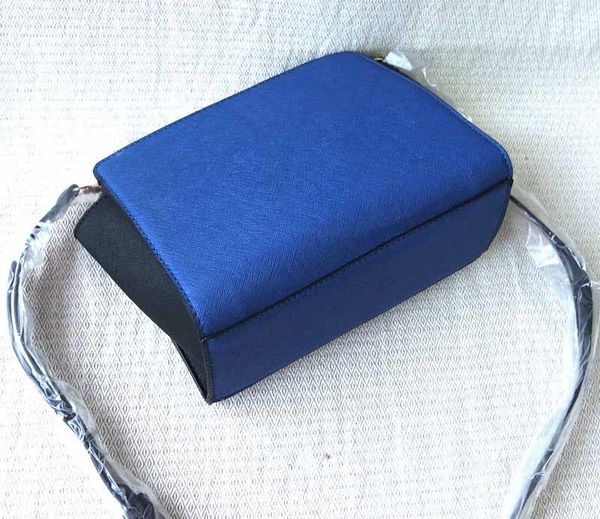 designer handbags casual tote women's handbag shoulder handbags leather capacity bags for women designer crossbody bag
designer handbags casual tote women's handbag shoulder handbags leather capacity bags for women designer crossbody bag