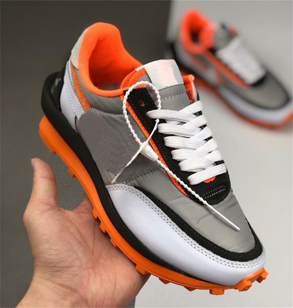 2020 ldv waffle x sacai x regasus vaporrly sp ldv x waffle daybreak trainers running shoes varsity women men fashion outdoor sports sneakers
2020 ldv waffle x sacai x regasus vaporrly sp ldv x waffle daybreak trainers running shoes varsity women men fashion outdoor sports sneakers