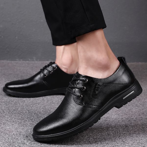 new fashion men oxford genuine leather wedding comfortable shoes outdoor lace up flats male casual shoes men size 38-55, Black
new fashion men oxford genuine leather wedding comfortable shoes outdoor lace up flats male casual shoes men size 38-55, Black