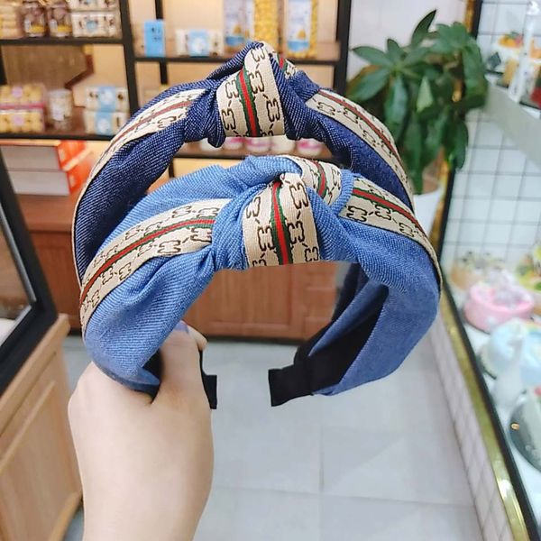 wholesale dhl 17 styles solid color denim wide-brimmed headband high-grade letter ribbon hairpin simple headband hair accessory, Black;brown
wholesale dhl 17 styles solid color denim wide-brimmed headband high-grade letter ribbon hairpin simple headband hair accessory, Black;brown