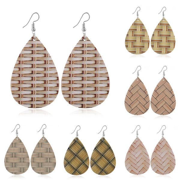 новая двусторонний искусственная кожа серьги мотаться водослива printed woven pattern eardrop крюк уха серьги для женщин вспомогательное обо, Silver
новая двусторонний искусственная кожа серьги мотаться водослива printed woven pattern eardrop крюк уха серьги для женщин вспомогательное обо, Silver
