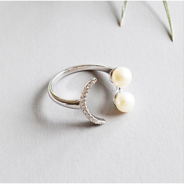 sterling silver 925 adjustable moon pearl rings personality women jewelry fashion for banquet wedding party, Golden;silver
sterling silver 925 adjustable moon pearl rings personality women jewelry fashion for banquet wedding party, Golden;silver