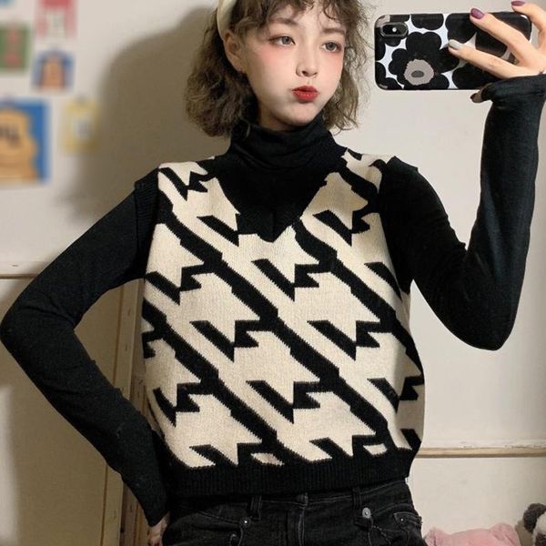 women knit sweaters autumn winter chic geometric knit vests fashion loose v-neck sleeveless sweaters vest, Black;white
women knit sweaters autumn winter chic geometric knit vests fashion loose v-neck sleeveless sweaters vest, Black;white