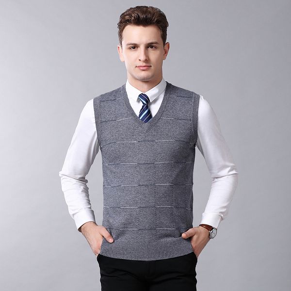 wool vest men 2019 autumn spring new v-neck sleeveless sweater man warm knitwear vest, Black;white
wool vest men 2019 autumn spring new v-neck sleeveless sweater man warm knitwear vest, Black;white