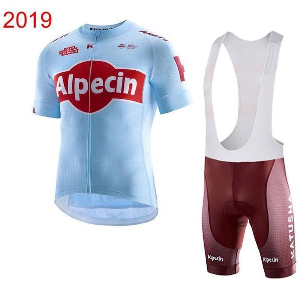 2020 new summer katusha short sleeve men cycling jersey bike bib shorts set racing clothes ropa ciclismo bicycle clothing kits y012913, Black;red
2020 new summer katusha short sleeve men cycling jersey bike bib shorts set racing clothes ropa ciclismo bicycle clothing kits y012913, Black;red