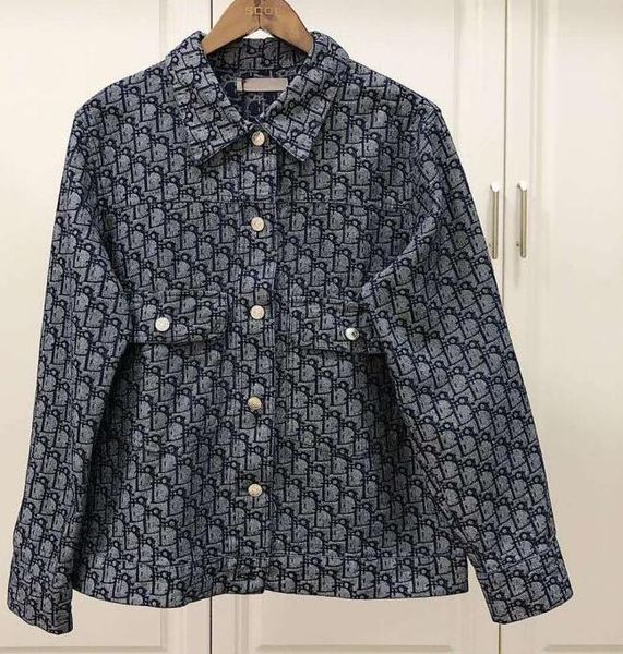 2019 luxury denim jacket men cu tom coat women lapel jacket logo fa hion ca ual denim jacket
2019 luxury denim jacket men cu tom coat women lapel jacket logo fa hion ca ual denim jacket